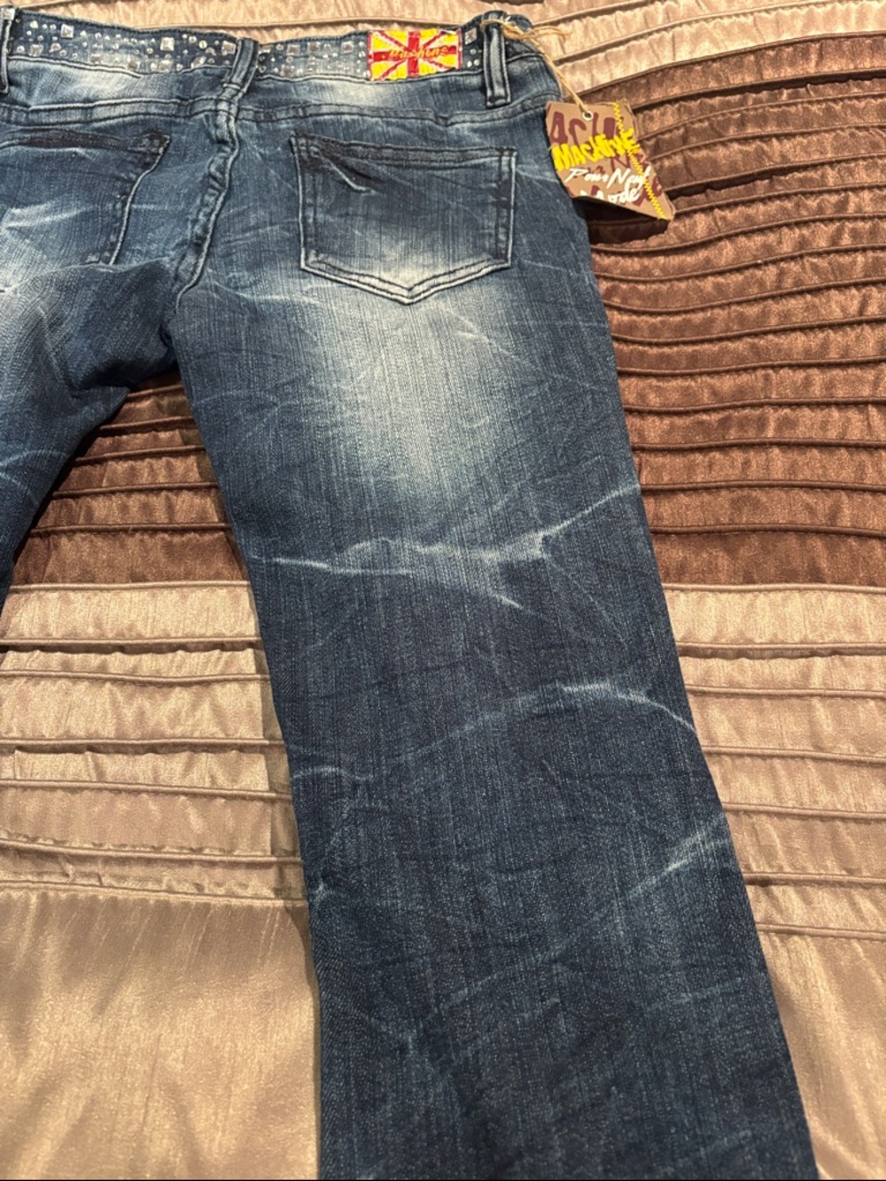 Machine Rhinestone-Embellished Ripped Jeans - Picture 6 of 9